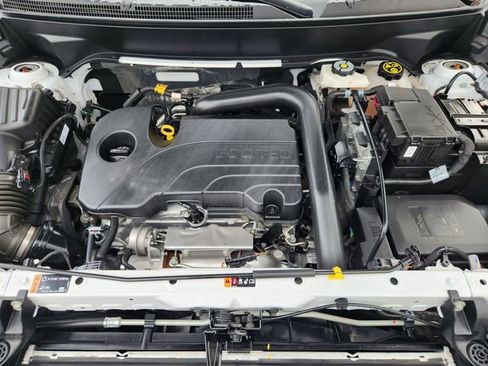 Used 2024 Chevrolet Equinox LT w/ LPO, Floor Liner Package image 31