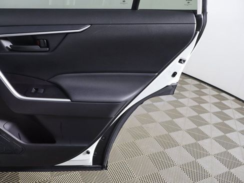 Used 2025 Toyota RAV4 LE image 20