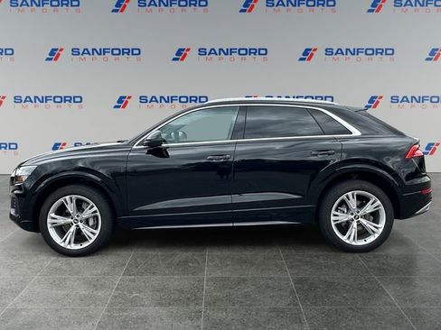 Used 2021 Audi Q8 Premium Plus w/ Premium Plus Package image 2