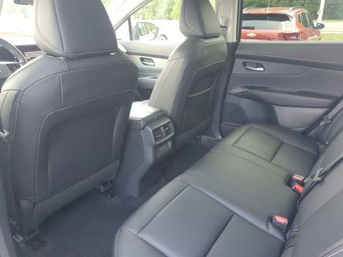 Certified 2025 Nissan Murano SL AWD/4WD image 10