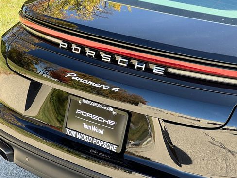 New 2026 Porsche Panamera 4 image 10