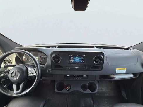 Used 2019 Mercedes-Benz Sprinter 144 Cargo image 8