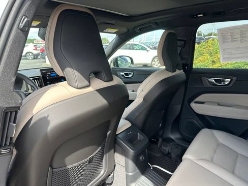 Used 2026 Volvo XC60 T8 Plus w/ Protection Package Premier AWD/4WD image 24