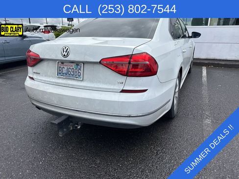 Used 2016 Volkswagen Passat 1.8T S FWD image 11