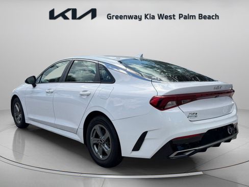 Used 2022 Kia K5 LXS FWD image 5