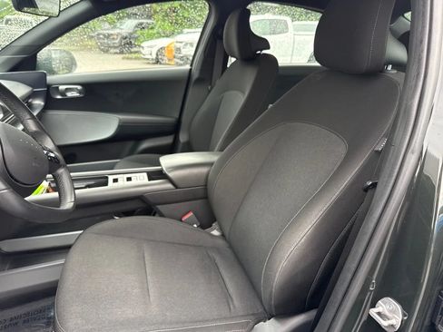 Used 2024 Hyundai Ioniq 6 SE RWD image 12