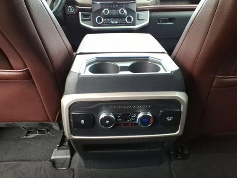 Used 2024 Ford Expedition Max Limited AWD/4WD image 31