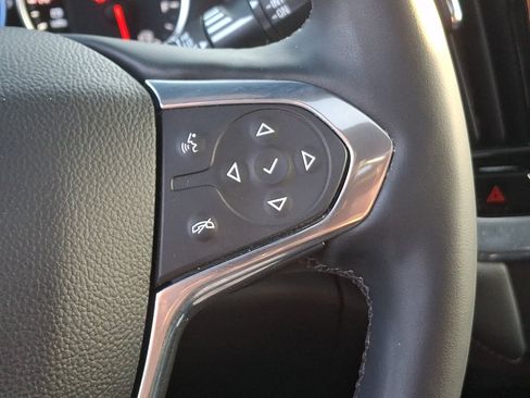 Used 2024 Chevrolet Traverse High Country FWD image 25