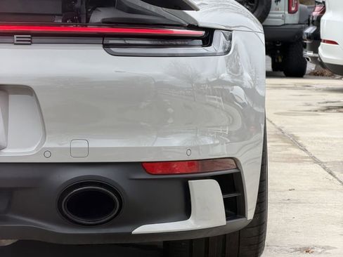 Used 2023 Porsche 911 Carrera T image 15