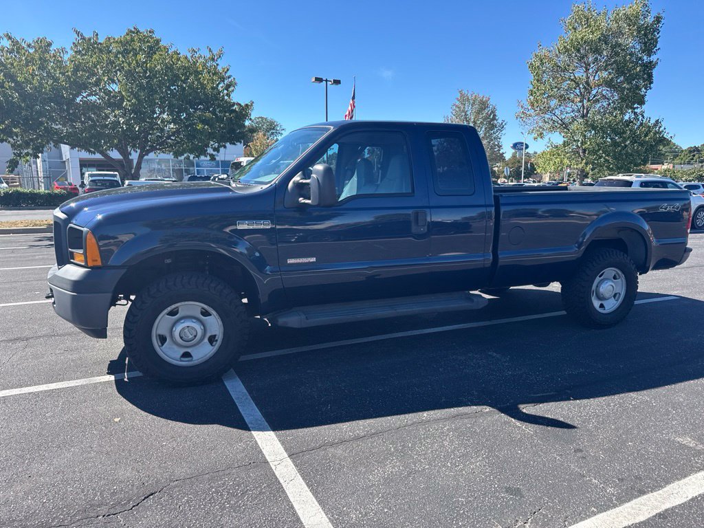 Used 2006 Ford F250 XL AWD/4WD image 13