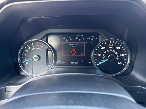 Used 2018 Ford F150 Platinum w/ Equipment Group 701A Luxury image 12