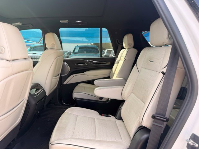 Used 2023 Cadillac Escalade Sport w/ Touring Package AWD/4WD image 7