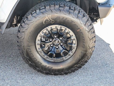 New 2025 Ford Bronco Raptor image 13