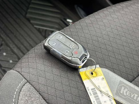 Used 2021 Chevrolet Silverado 2500 LT w/ Z71 Sport Edition image 25