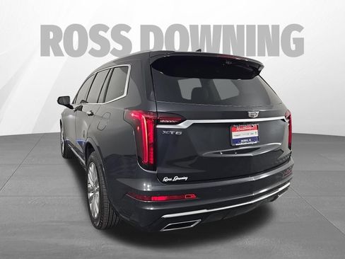 Used 2020 Cadillac XT6 Premium Luxury FWD image 6