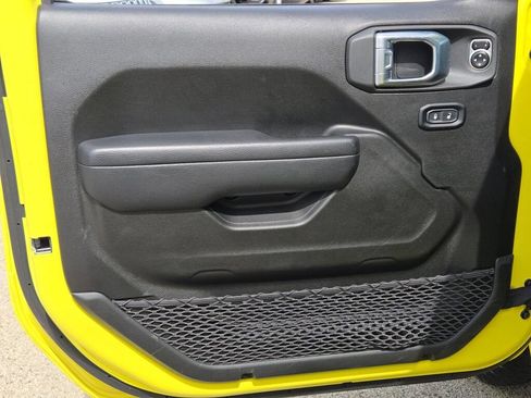 Used 2024 Jeep Wrangler Unlimited Sport AWD/4WD image 20