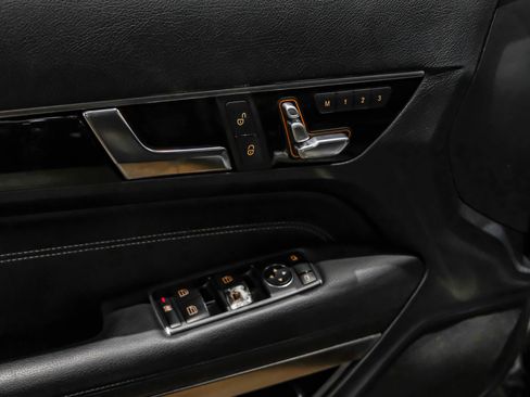 Used 2014 Mercedes-Benz E 550 Coupe image 38