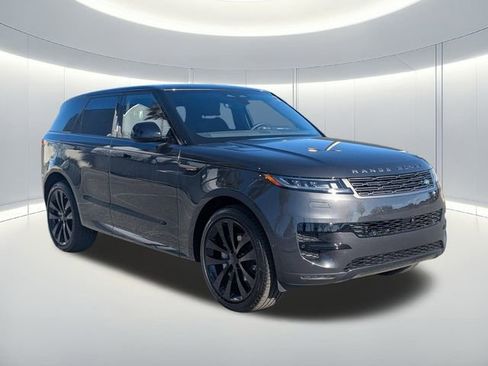 New 2026 Land Rover Range Rover Sport SE image 4