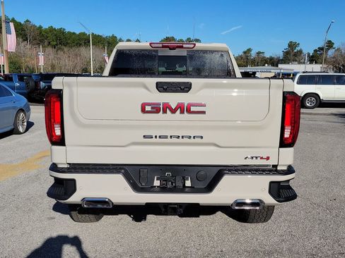 New 2026 GMC Sierra 1500 AT4 w/ AT4 Premium Package AWD/4WD image 5