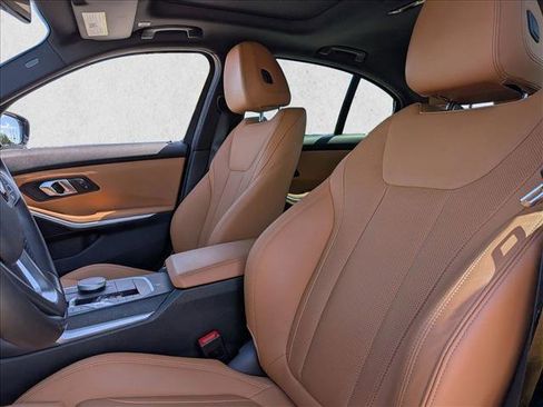 Certified 2024 BMW 330i Sedan w/ Convenience Package RWD image 10