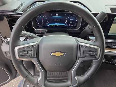 Used 2024 Chevrolet Silverado 1500 LT AWD/4WD image 22