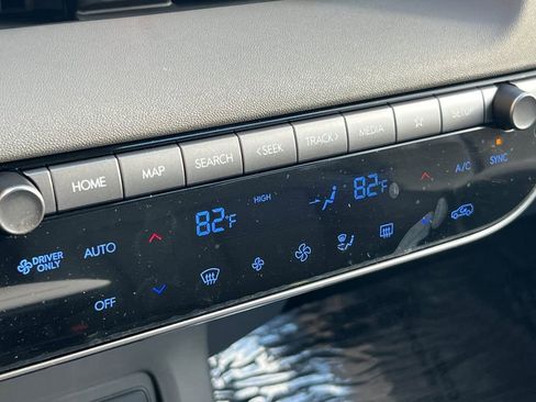 New 2026 Hyundai Ioniq 5 SEL image 19