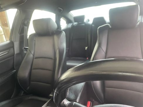 Used 2018 Honda Accord Sport image 12