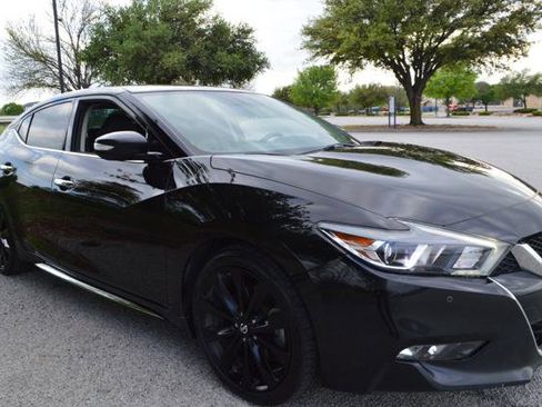 Used 2017 Nissan Maxima SR w/ Midnight Edition image 2