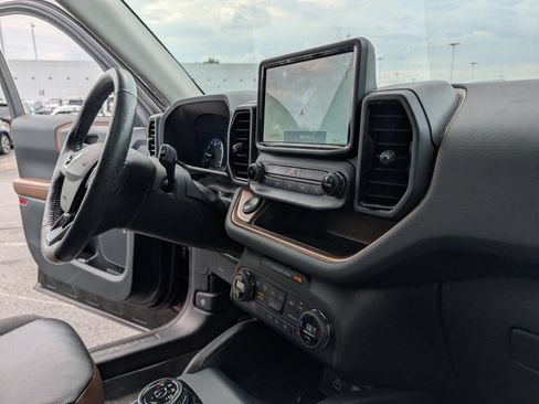 Used 2021 Ford Bronco Sport Outer Banks w/ Outer Banks Package AWD/4WD image 24