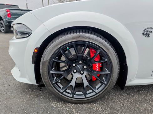 Used 2023 Dodge Charger SRT Hellcat w/ Harman/Kardon Audio Group image 16
