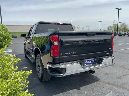 Used 2023 Chevrolet Silverado 1500 LT AWD/4WD image 5