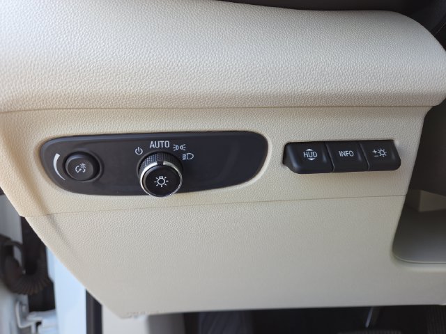 Used 2021 Buick Envision Avenir w/ Technology Package II AWD/4WD image 22