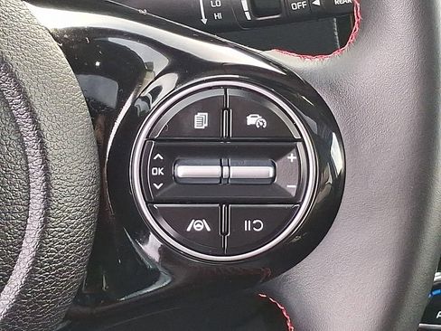 Certified 2023 Kia Soul GT-Line image 17