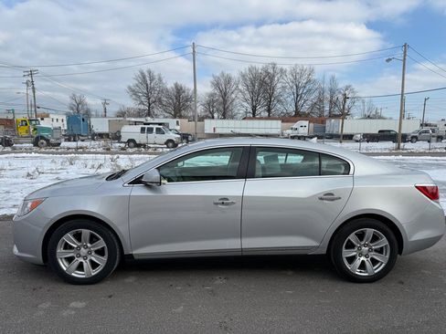 Used 2011 Buick LaCrosse CXL image 6