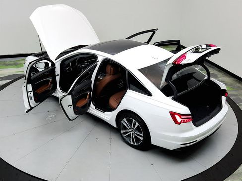 Used 2021 Audi A6 2.0T Premium w/ Convenience Package image 41