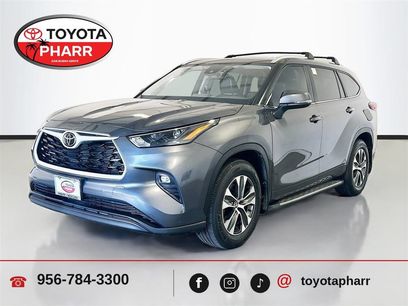 Used 2025 Toyota Highlander XLE