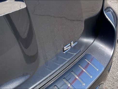 Used 2017 Nissan Pathfinder SL w/ SL Tech Package FWD image 8