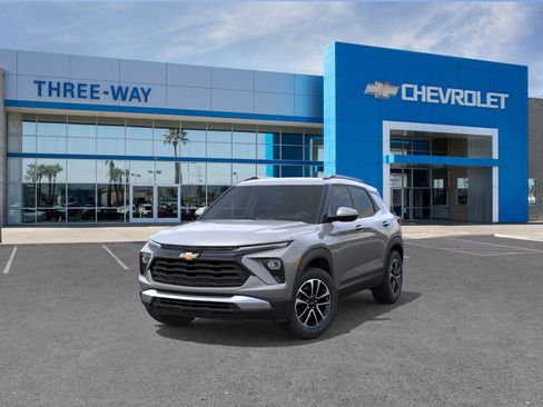 New 2026 Chevrolet TrailBlazer LT w/ LPO, Blackout Package AWD/4WD image 27