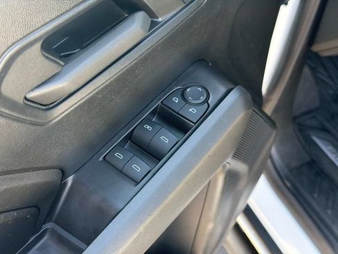 Used 2024 Chevrolet Colorado Trail Boss w/ Advanced Trailering Package AWD/4WD image 18