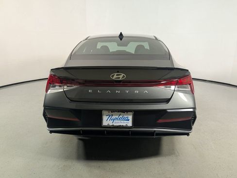 Certified 2026 Hyundai Elantra SEL Sport Premium FWD image 7