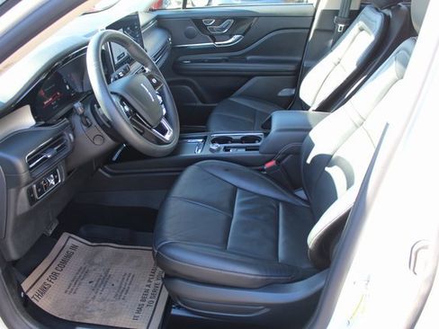 Certified 2024 Lincoln Corsair Reserve w/ Equipment Group 201A image 15