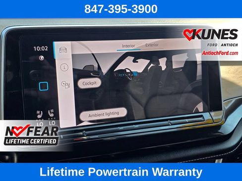 Used 2024 Volkswagen Atlas SE AWD/4WD image 46