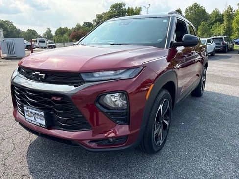 Used 2022 Chevrolet TrailBlazer RS w/ Sun and Liftgate Package AWD/4WD image 1