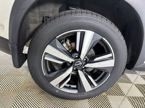 Used 2023 Nissan Rogue SL w/ SL Premium Package AWD/4WD image 36