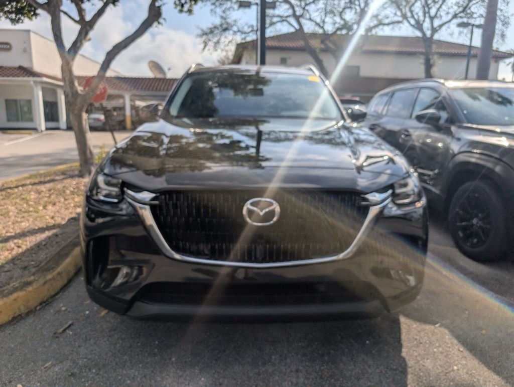 New 2026 MAZDA CX-90 Plug-In Hybrid w/ Preferred AWD/4WD image 2