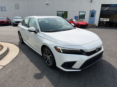 Certified 2024 Honda Civic Touring image 13