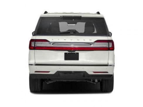 Used 2019 Lincoln Navigator Reserve image 5