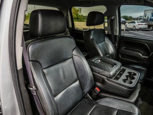 Used 2015 GMC Sierra 1500 SLE w/ SLE Value Package AWD/4WD image 18