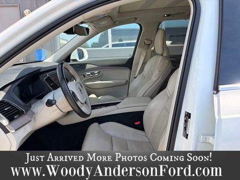 Used 2022 Volvo XC90 T6 Inscription image 10