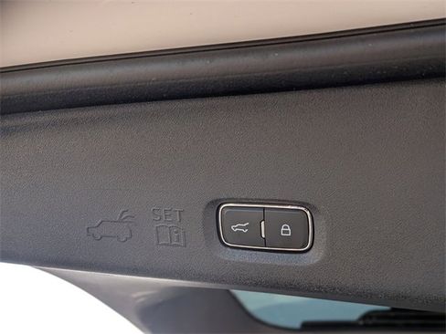 Used 2025 Ford Expedition Max Active image 34